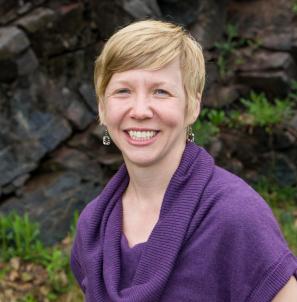 headshot of Maria Janowiak